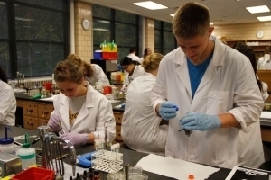 Group of people working in a lab