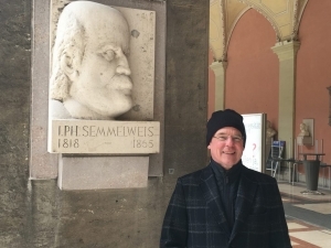 Semmelweis relief of Hrdlicka